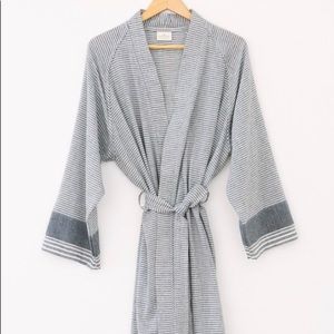 Tofino Towe Robe